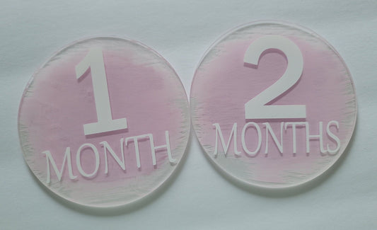 Baby Month Markers Pink