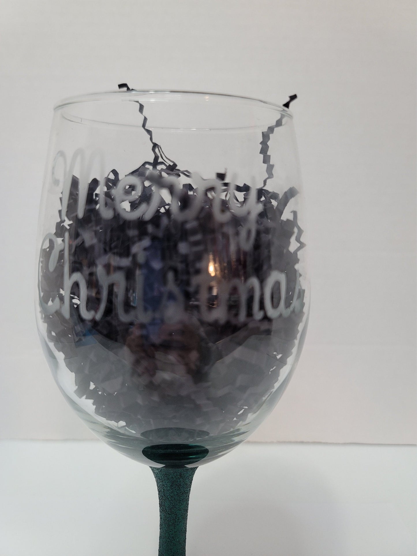 Set of 2 Dark Green Glitter Etched Wine Glasses