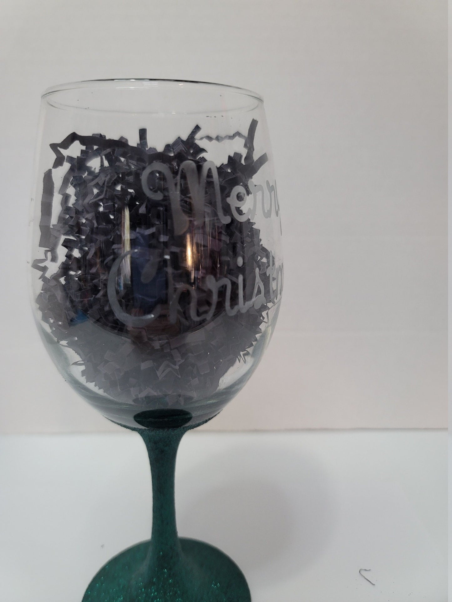 Set of 2 Dark Green Glitter Etched Wine Glasses