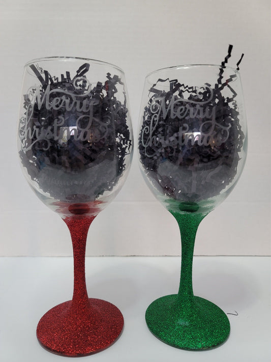 Set of 2 Etched Glass Glittered Wine Glasses