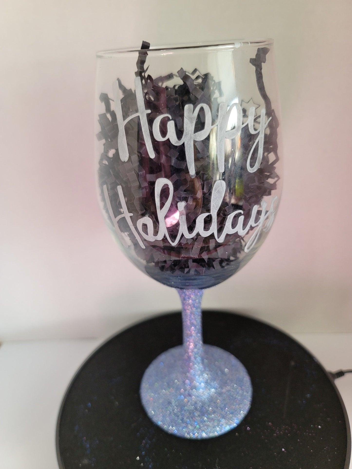 Set of 2 Etched Wine Glasses Happy Holidays