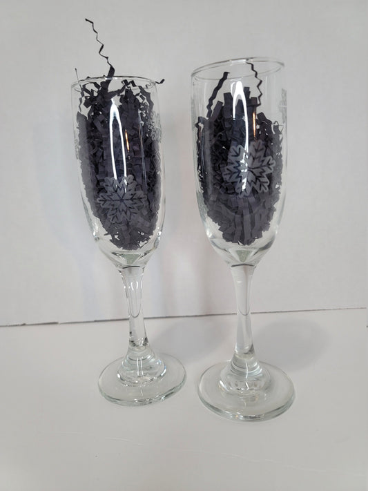 Etched Champagne Glasses with Snowflakes